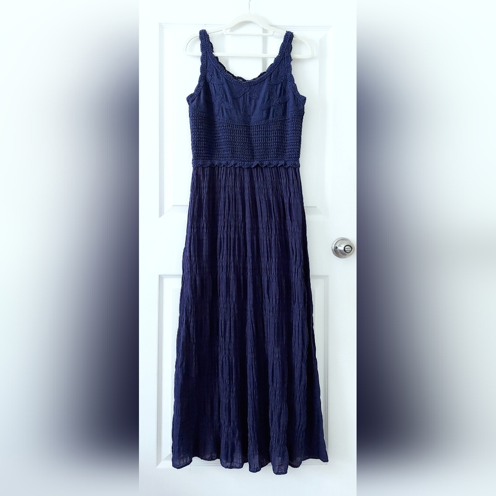 Crochet Bodice Maxi Dress